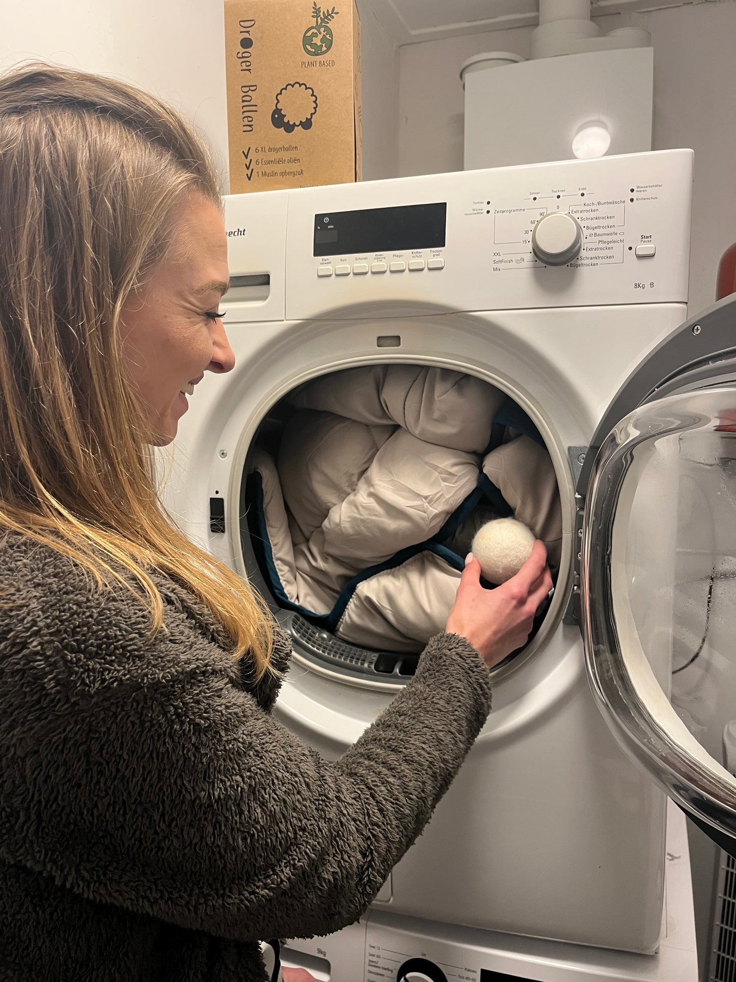 IntraSellers Boules de séchage avec 6 huiles essentielles – Séchage 25 à 40 % plus rapide – Vêtements doux – Boules de séchage – Pas de lavage statique – Boule de lessive – Durable – Boules de séchage – Boules de lessive